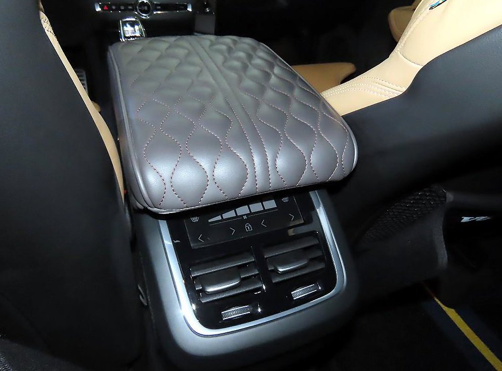 볼보 XC60 B5 AWD 인스크립션 사진 16