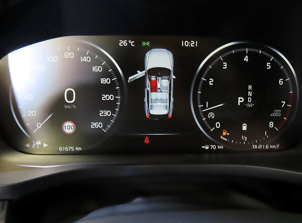 볼보 XC60 B5 AWD 인스크립션 사진 9