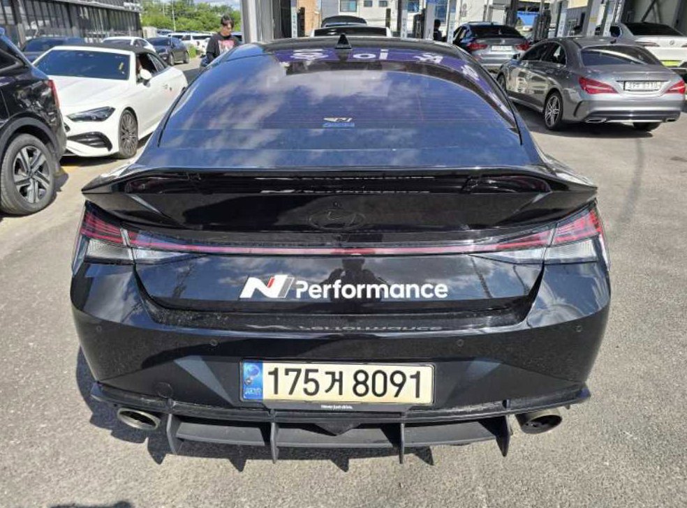 현대 아반떼 2.0 N 사진 3