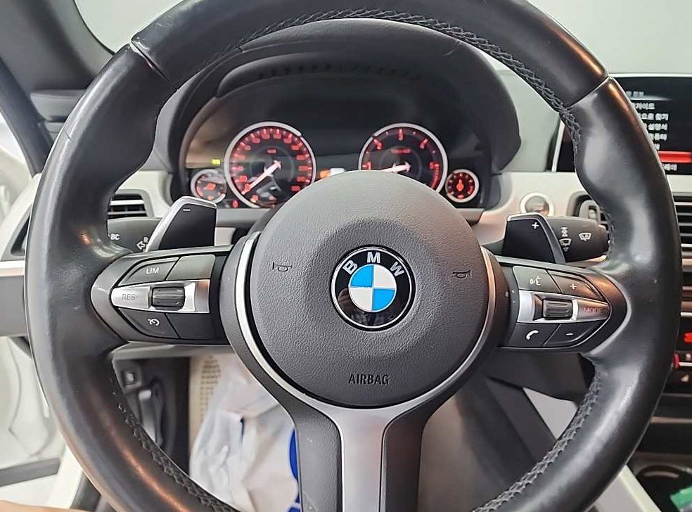 BMW 6시리즈 640 그란쿠페 사진 9