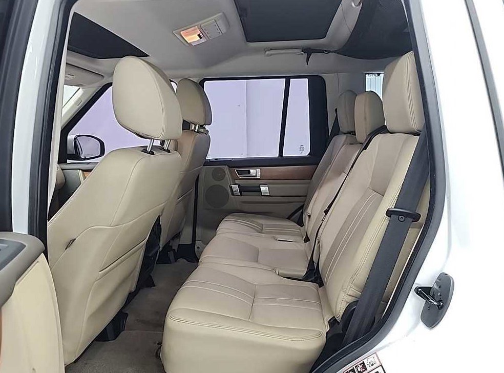 랜드로버 디스커버리 3.0 SDV6 SE 사진 12