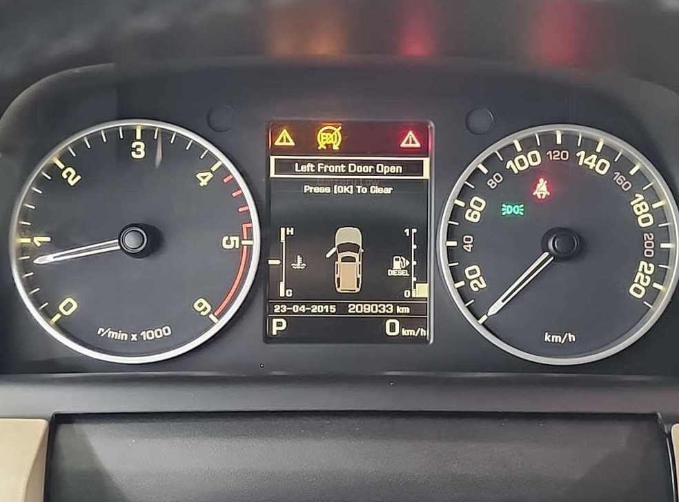 랜드로버 디스커버리 3.0 SDV6 SE 사진 6