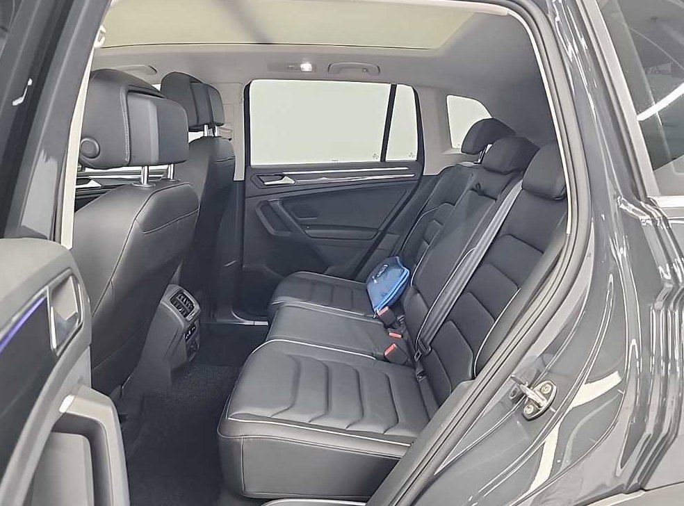 폭스바겐 티구안 2.0 TDI 프리미엄 사진 12