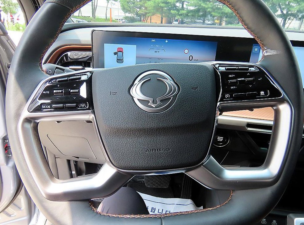 KG모빌리티(쌍용)  토레스 1.5 GDI-T 2WD 사진 8