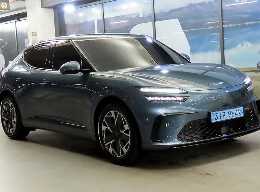 제네시스 GV60 스탠다드 2WD