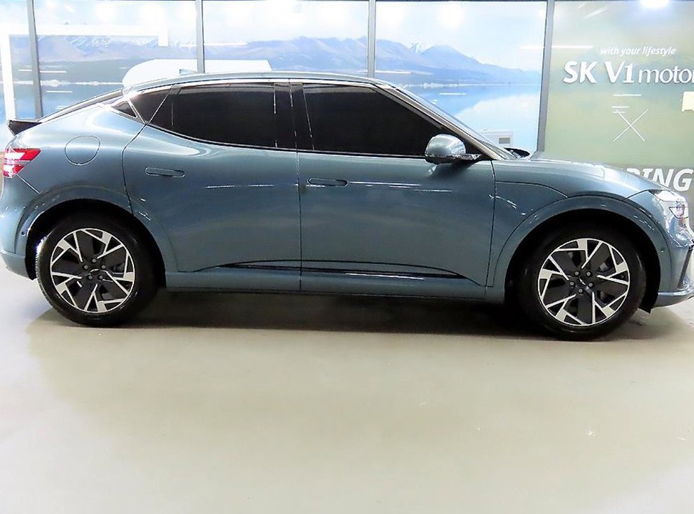 제네시스 GV60 스탠다드 2WD 사진 3