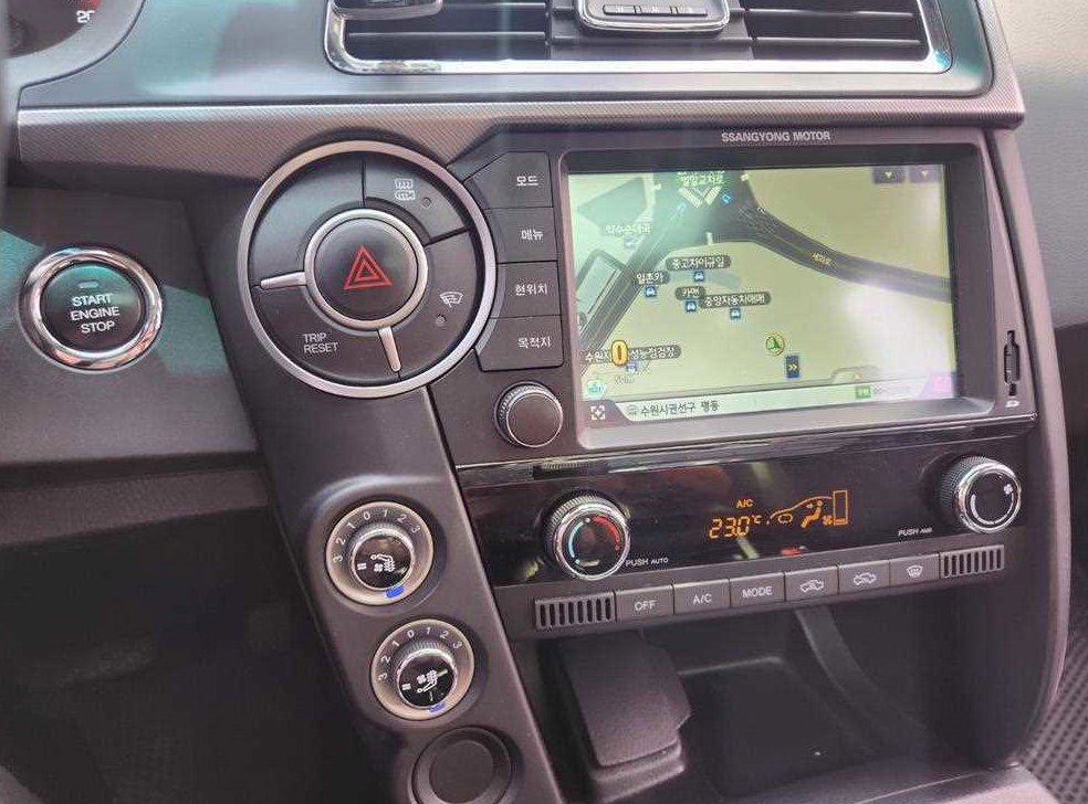 KG모빌리티(쌍용)  코란도 CX7(4WD) 사진 12