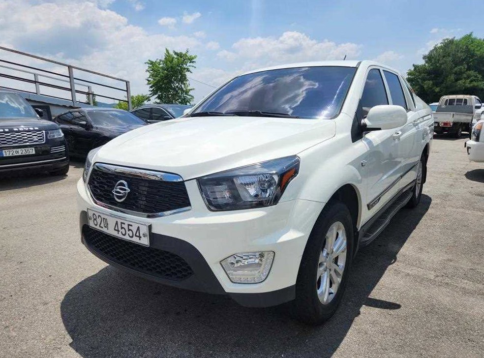 KG모빌리티(쌍용)  코란도 CX7(4WD) 사진 6