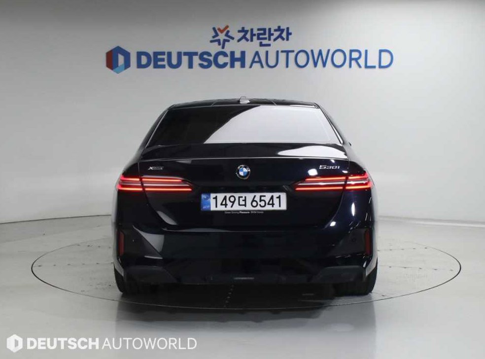 BMW 5시리즈 530i xDrive 사진 4