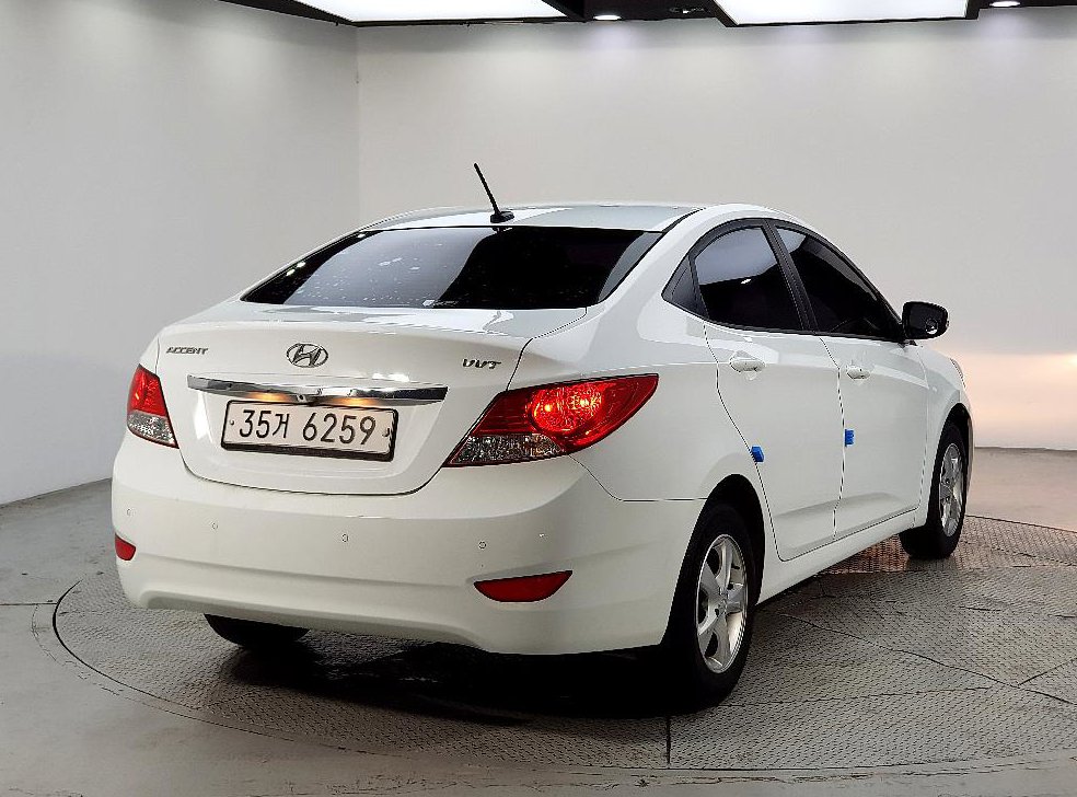 현대 엑센트 1.4VVT 모던 사진 4