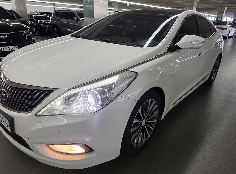 현대 그랜저 HG240 MODERN