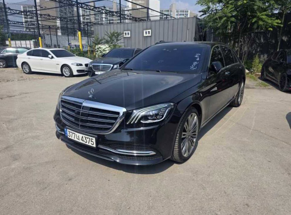 벤츠 S 클래스 S 560L 4MATIC 사진 2