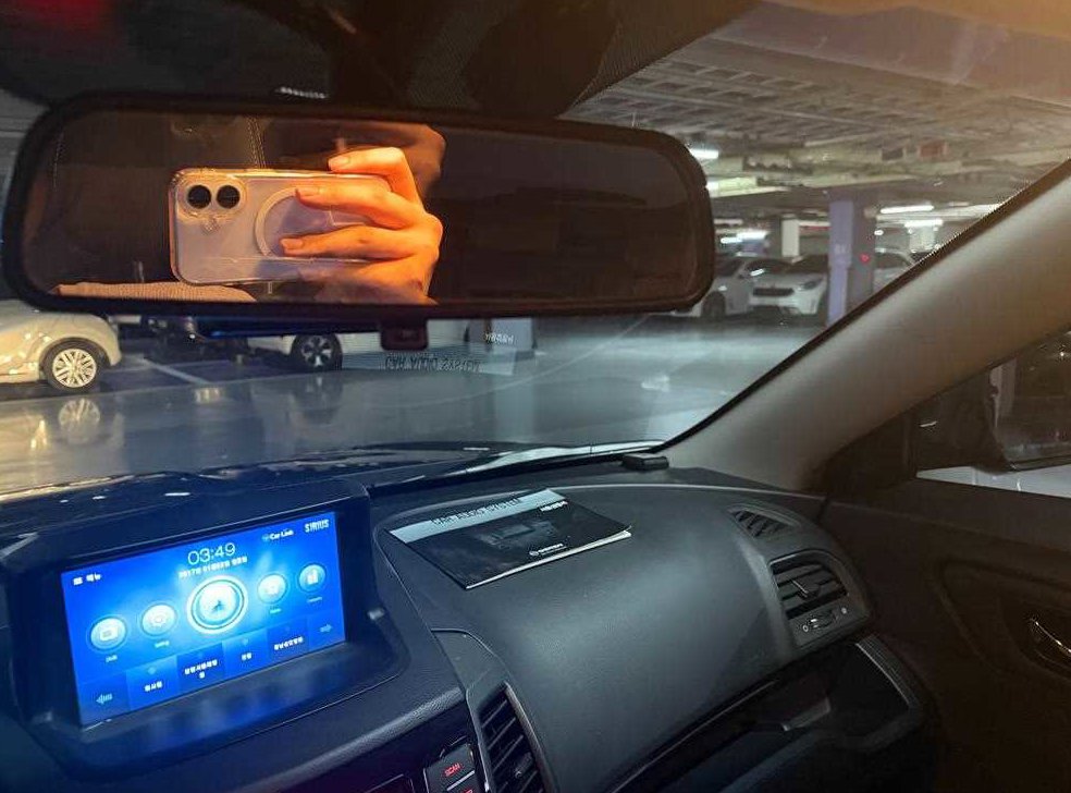 KG모빌리티(쌍용)  티볼리 2WD 가솔린 VX 사진 11