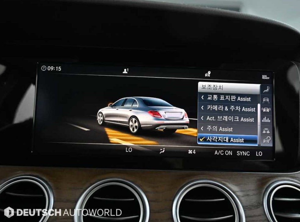 벤츠 E 클래스 E220d 4MATIC 익스클루시브 사진 17