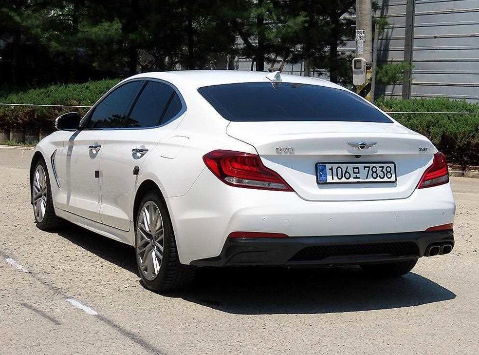 제네시스 G70 2.0T 사진 4