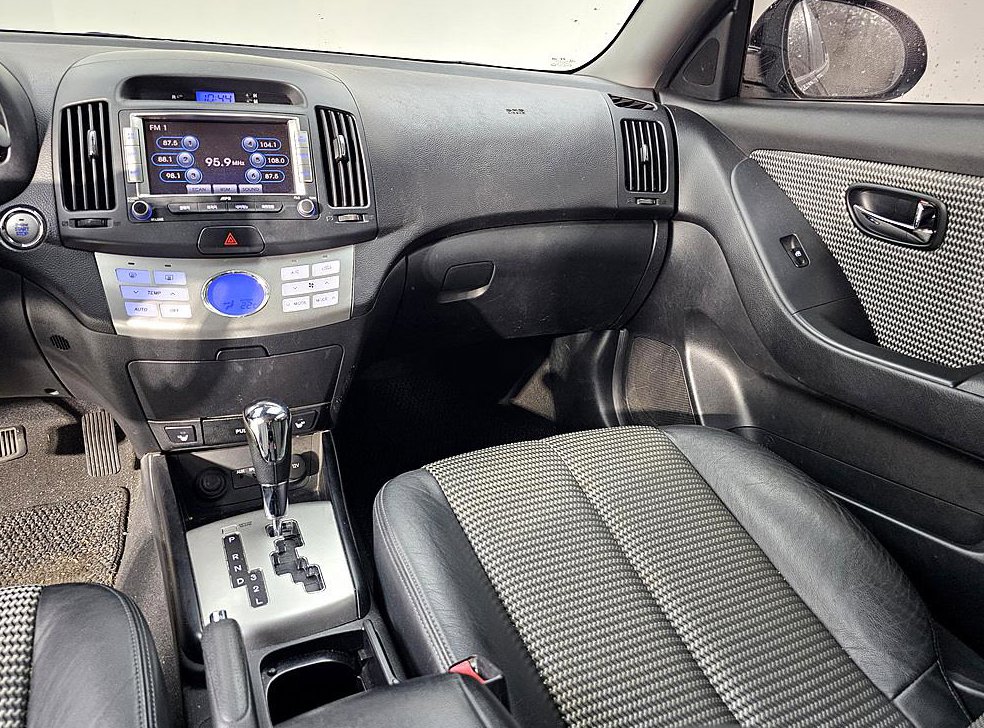 현대 아반떼 1.6 VVT X16 사진 10