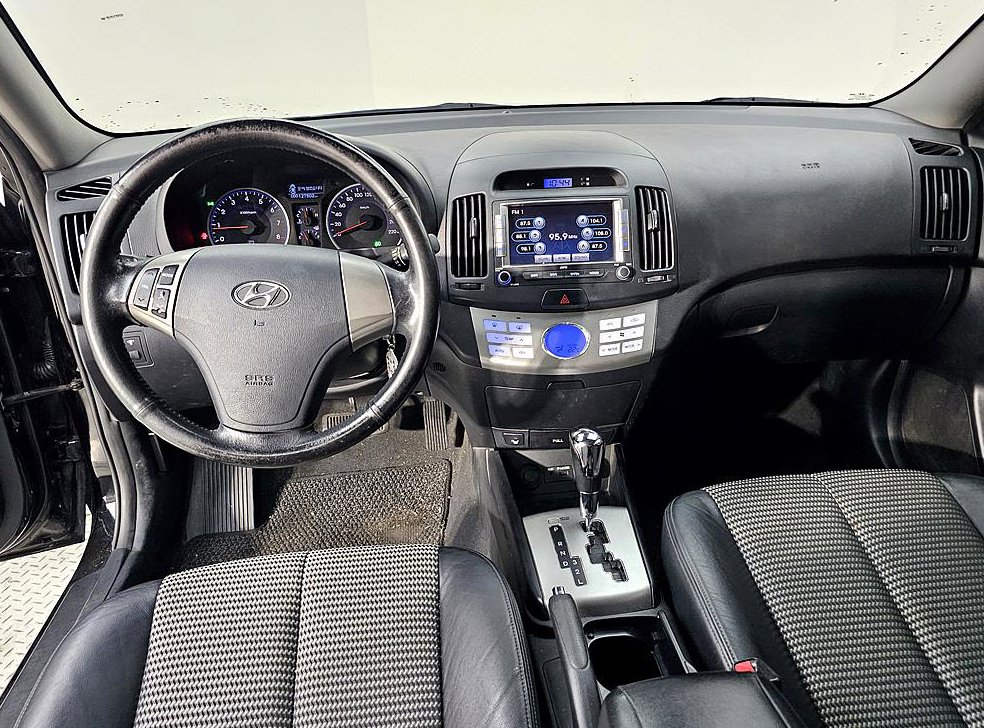 현대 아반떼 1.6 VVT X16 사진 5