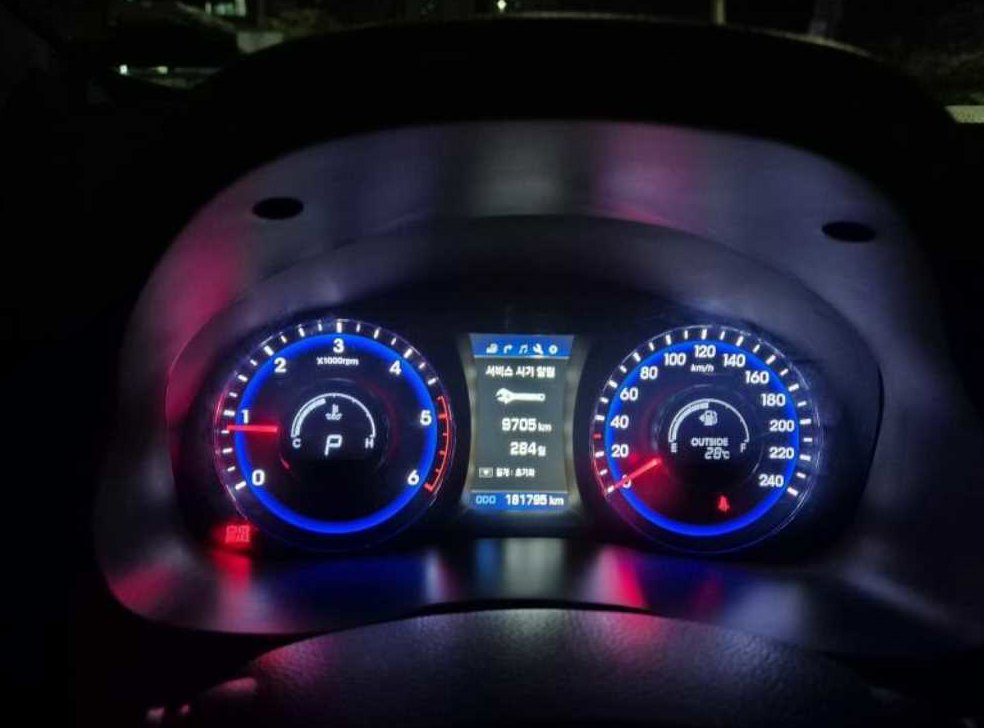 현대 i40 i40Saloon 사진 9