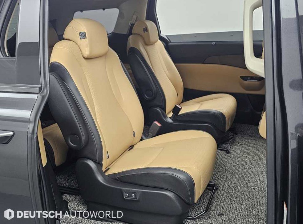 기아 카니발 가솔린 9인승 노블레스 사진 12