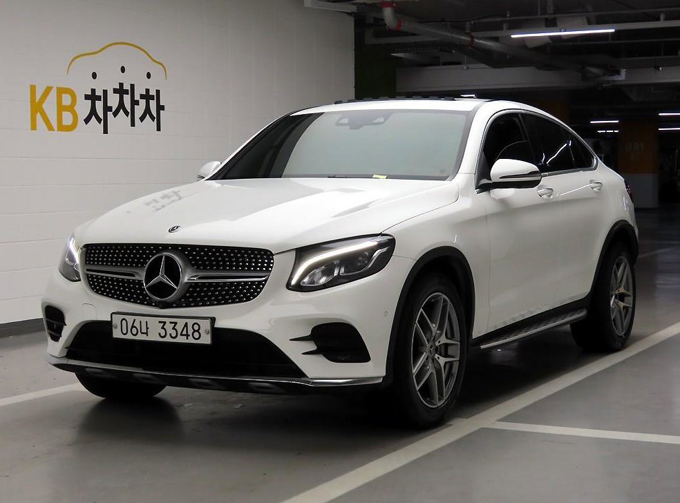 벤츠 GLC 클래스 GLC 220 d 4MATIC 쿠페 사진 2