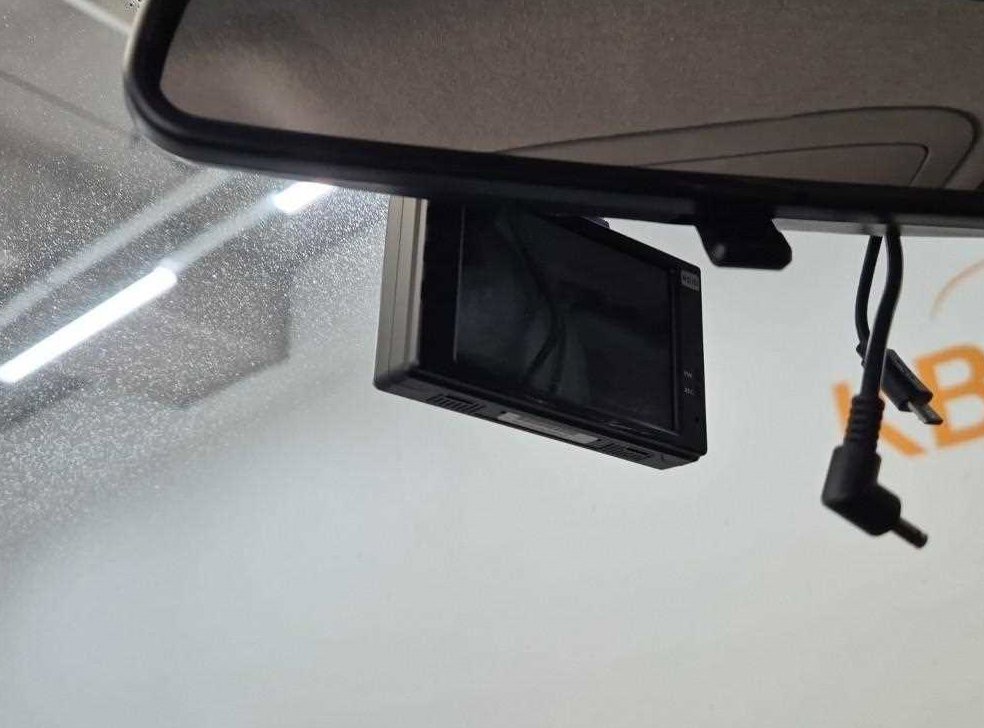 KG모빌리티(쌍용)  티볼리 가솔린 2WD 1.6 VX 사진 17