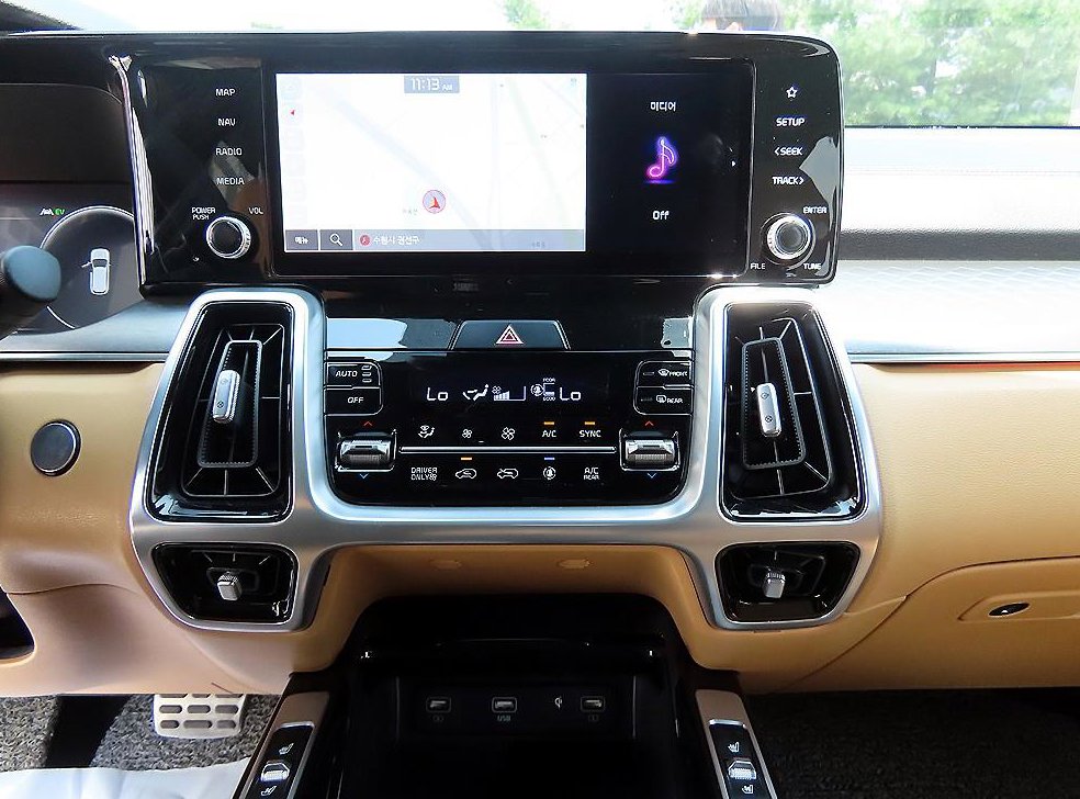 기아 쏘렌토 HEV 1.6 4WD 그래비티 사진 13