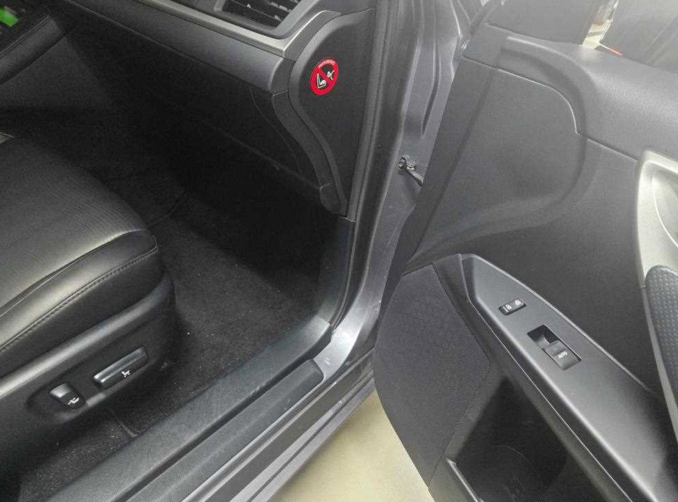 렉서스 CT 200H 컴팩트 사진 14
