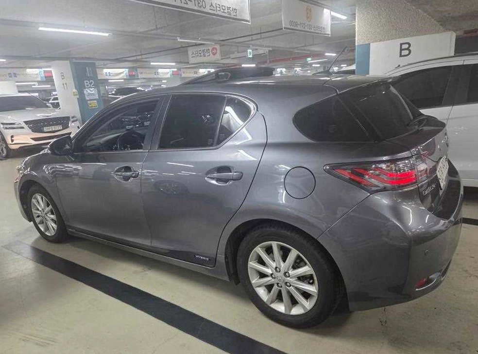 렉서스 CT 200H 컴팩트 사진 3
