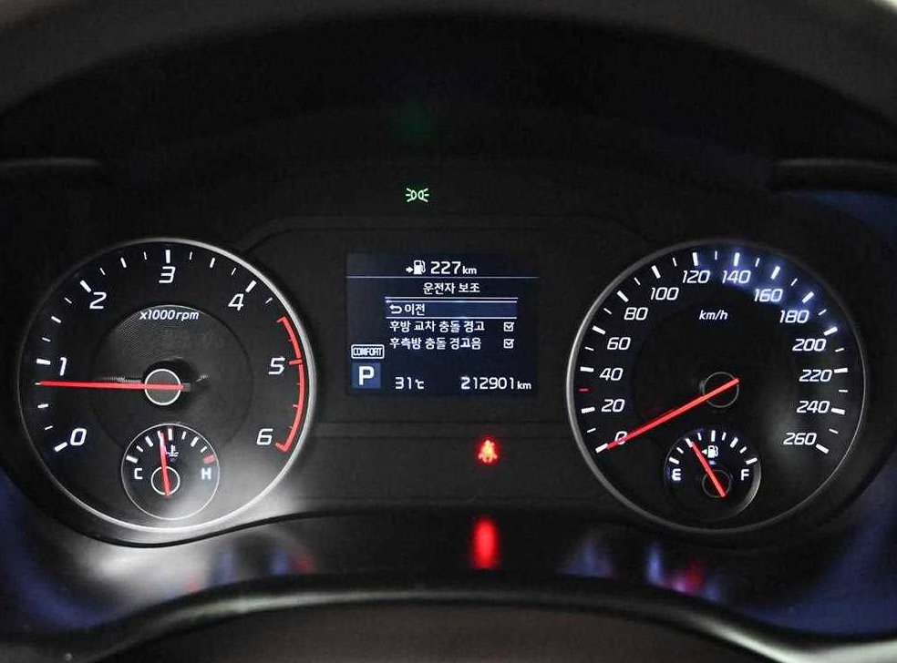 기아 스팅어 디젤 2.2 AWD 사진 8