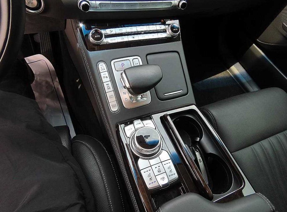 제네시스 G90 3.8 GDI AWD 사진 11