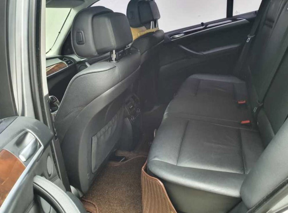 BMW X5 xDrive 3.0si 사진 10