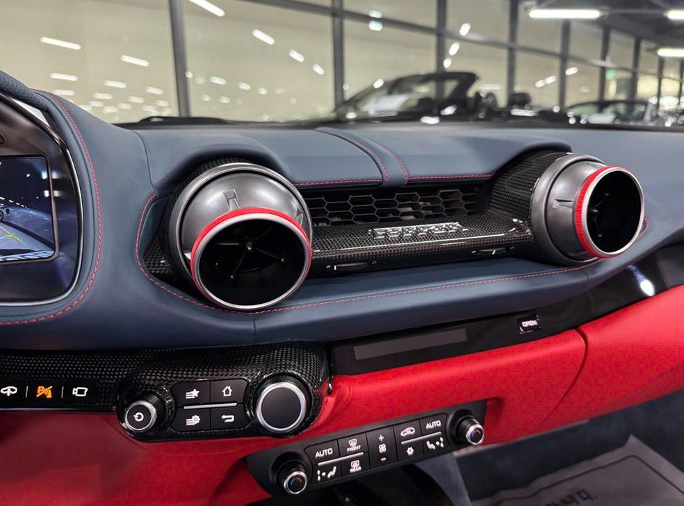 페라리 812 6.5 V12 사진 12