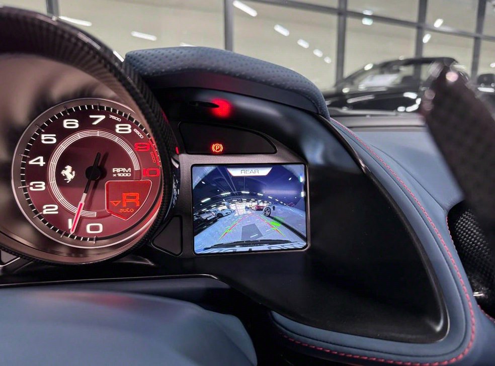 페라리 812 6.5 V12 사진 7