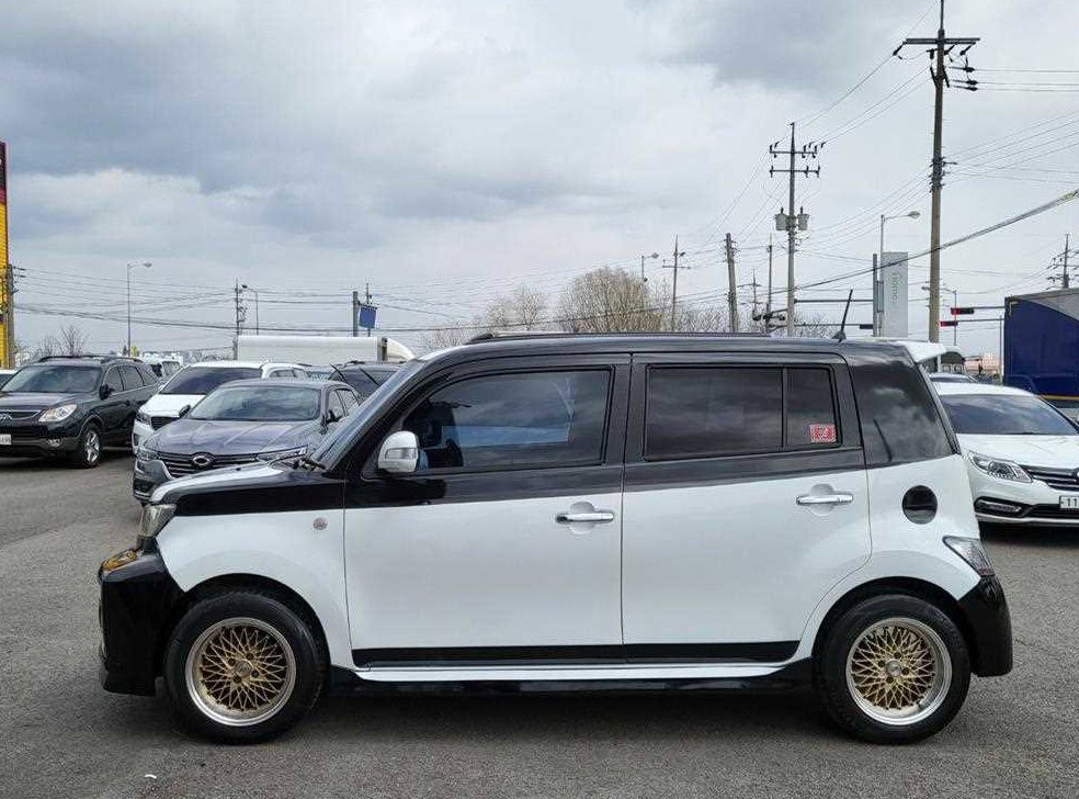 토요타 bB 1.5 2WD 사진 5