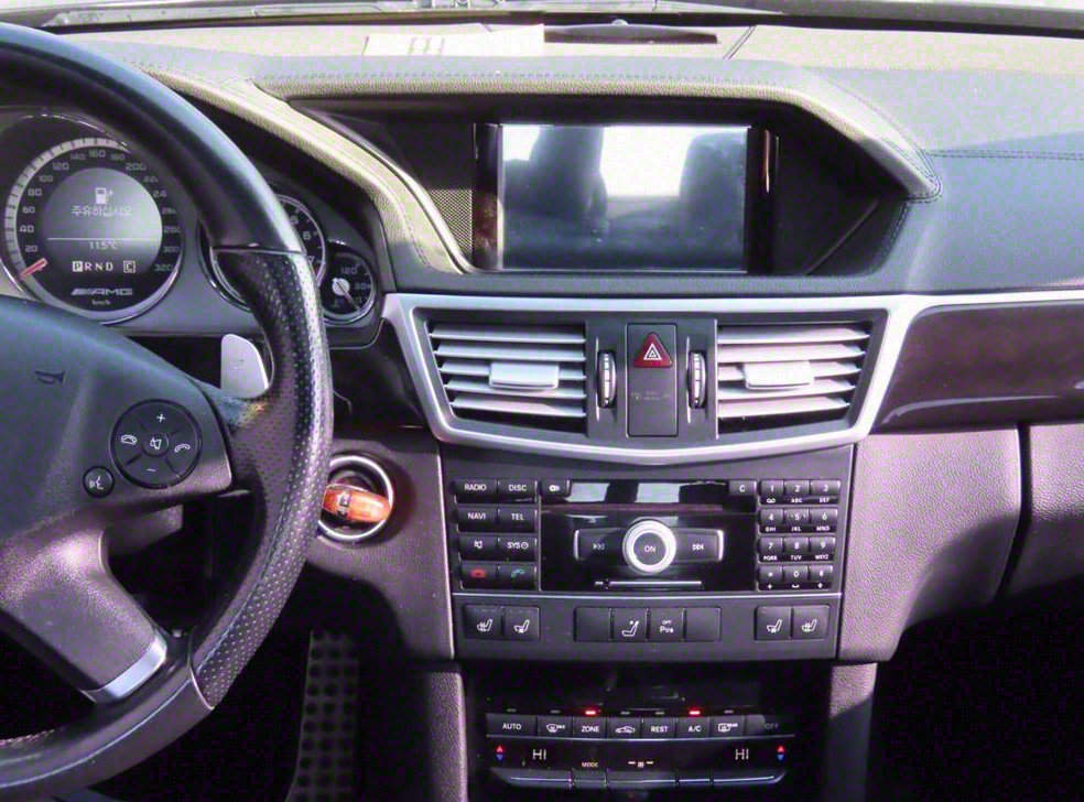 벤츠 E 클래스 E63 AMG 사진 16