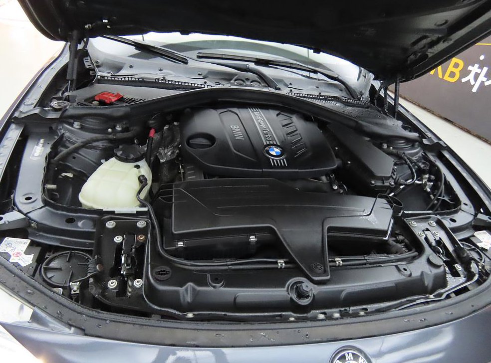 BMW 4시리즈 420d 쿠페 럭셔리 사진 19