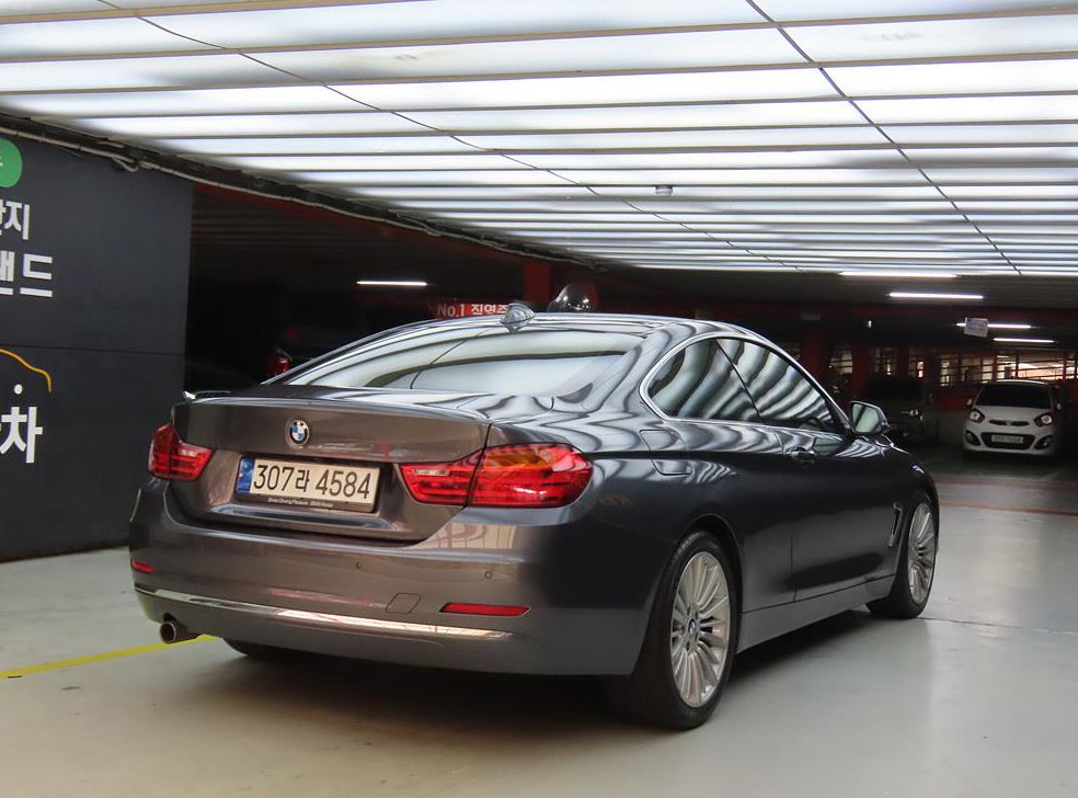 BMW 4시리즈 420d 쿠페 럭셔리 사진 4