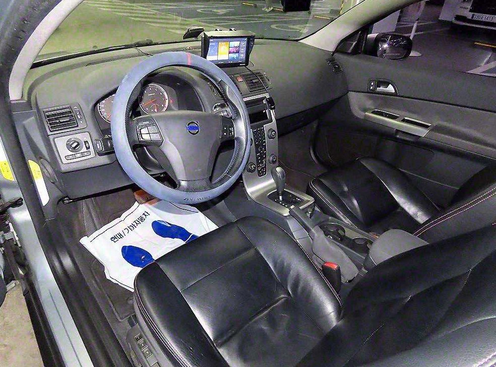 볼보 C30 2.4I 사진 10