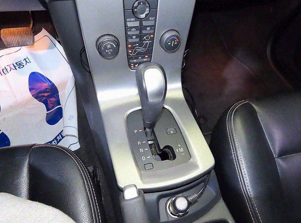 볼보 C30 2.4I 사진 12
