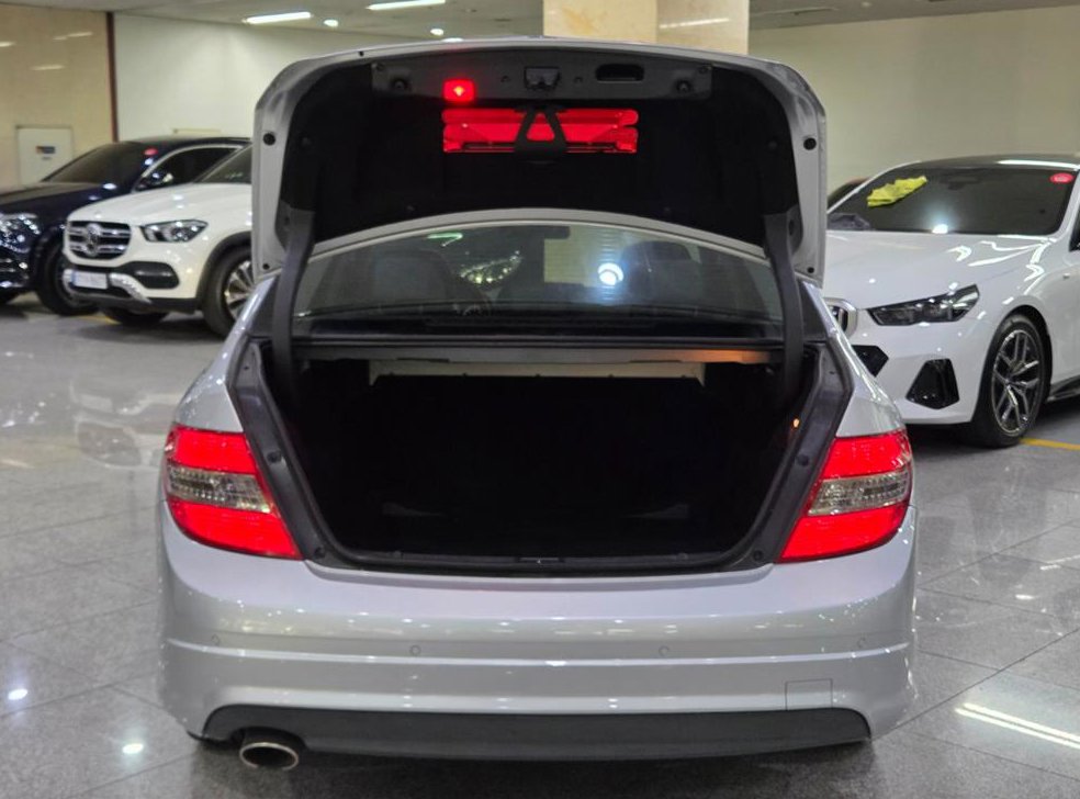 벤츠 C 클래스 C220 CDI 블루이피션시 사진 19