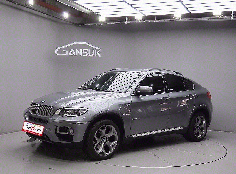 BMW X6 40 D 사진 2
