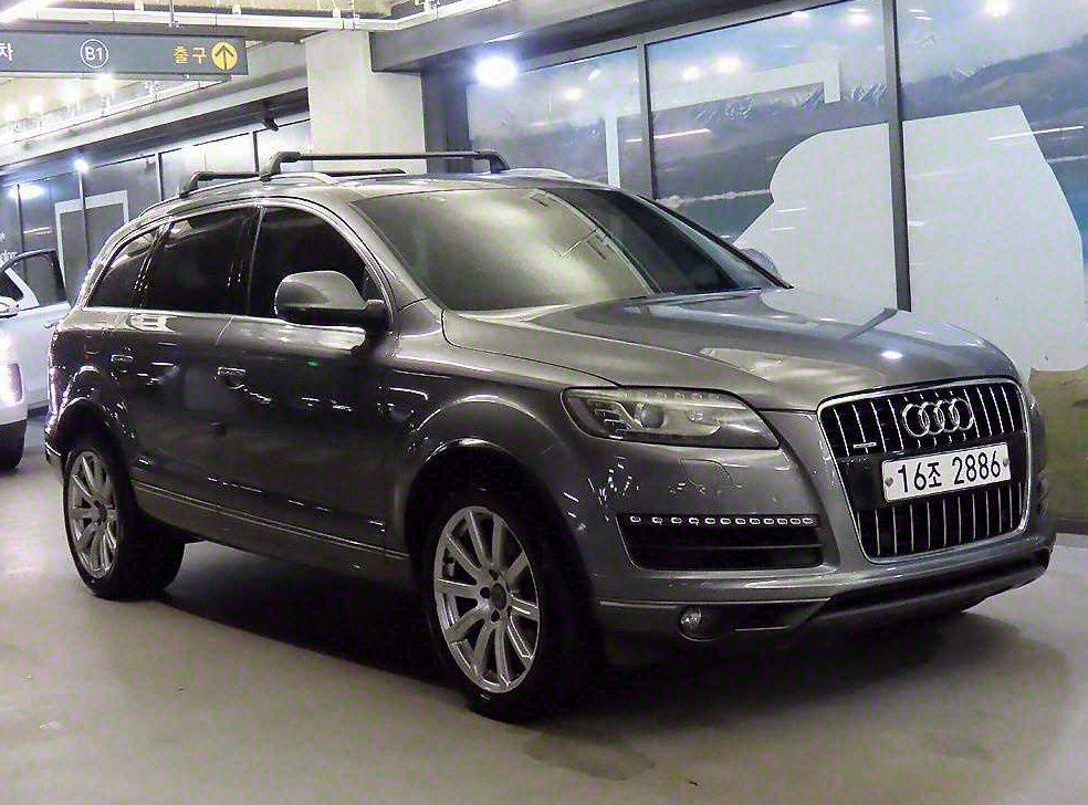 아우디 Q7 3.0 TDI 콰트로
