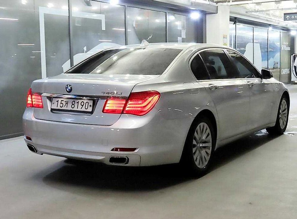 BMW 7시리즈 740 사진 4