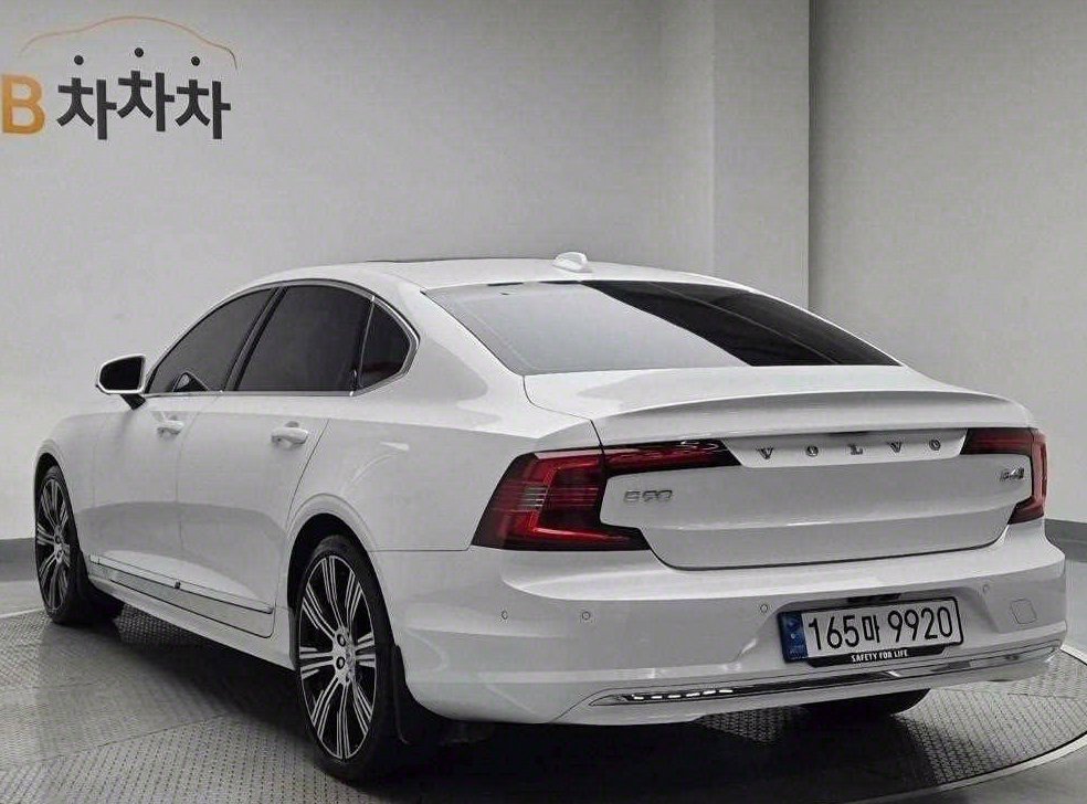 볼보 S90 B6 AWD 얼티메이트 브라이트 사진 2