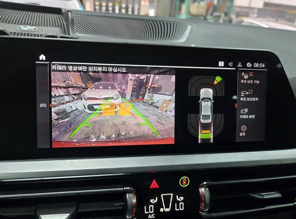BMW 3시리즈 320d M 스포츠 사진 13