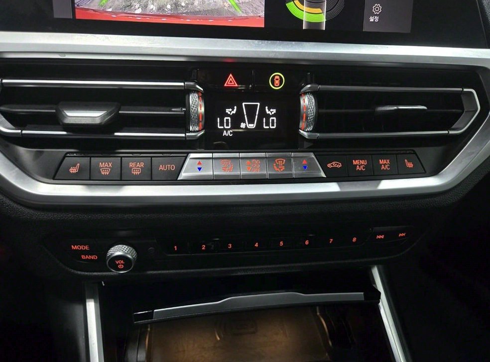 BMW 3시리즈 320d M 스포츠 사진 14