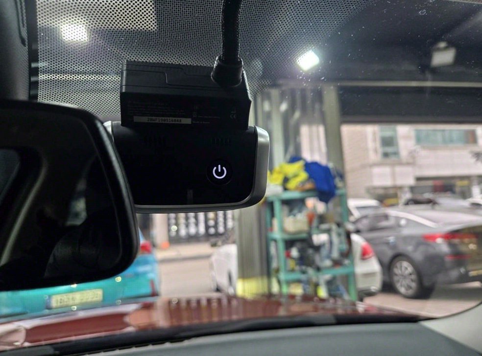 BMW 3시리즈 320d M 스포츠 사진 15