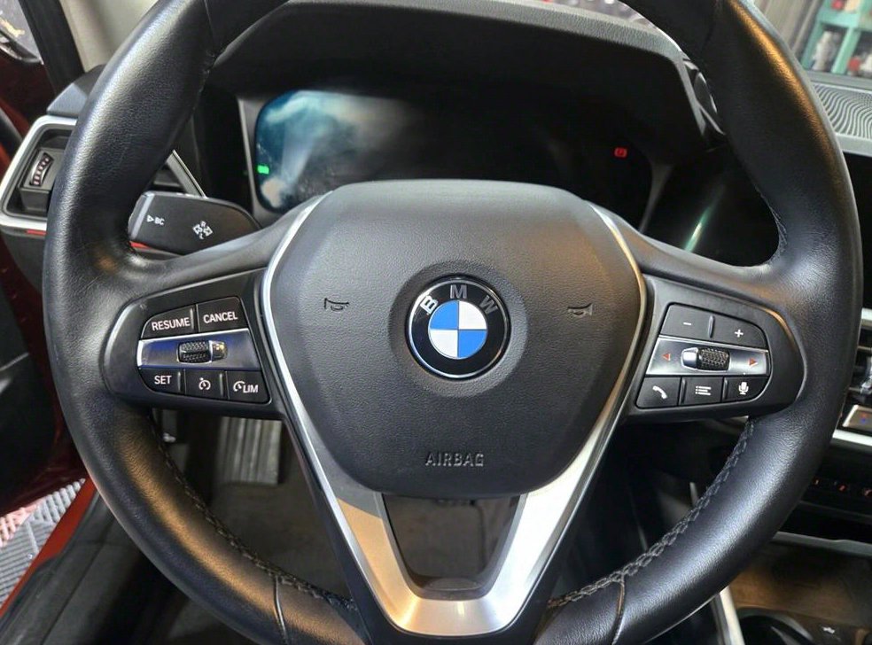 BMW 3시리즈 320d M 스포츠 사진 17