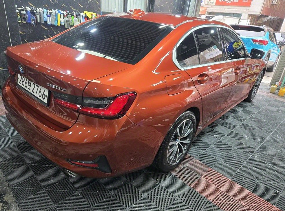 BMW 3시리즈 320d M 스포츠 사진 4