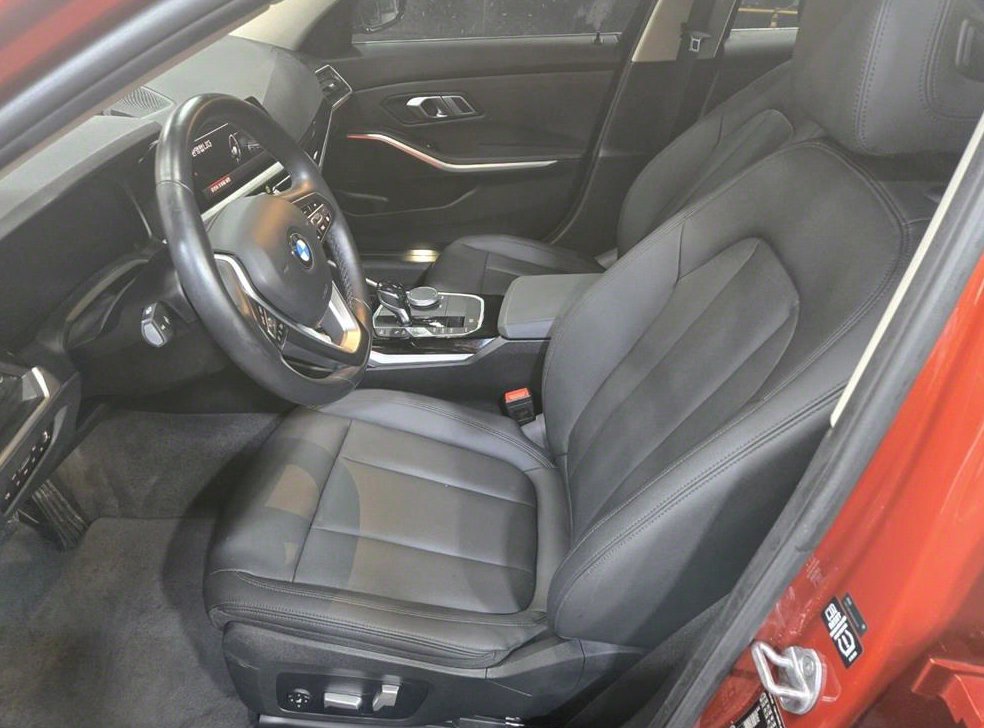 BMW 3시리즈 320d M 스포츠 사진 6